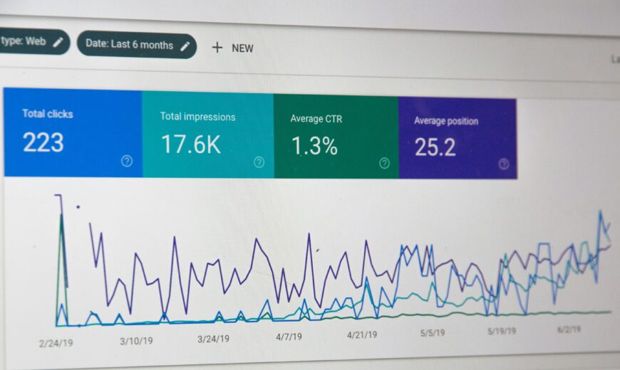 A modern SEO agency dashboard showing excellent E-E-A-T and Core Web Vitals scores.